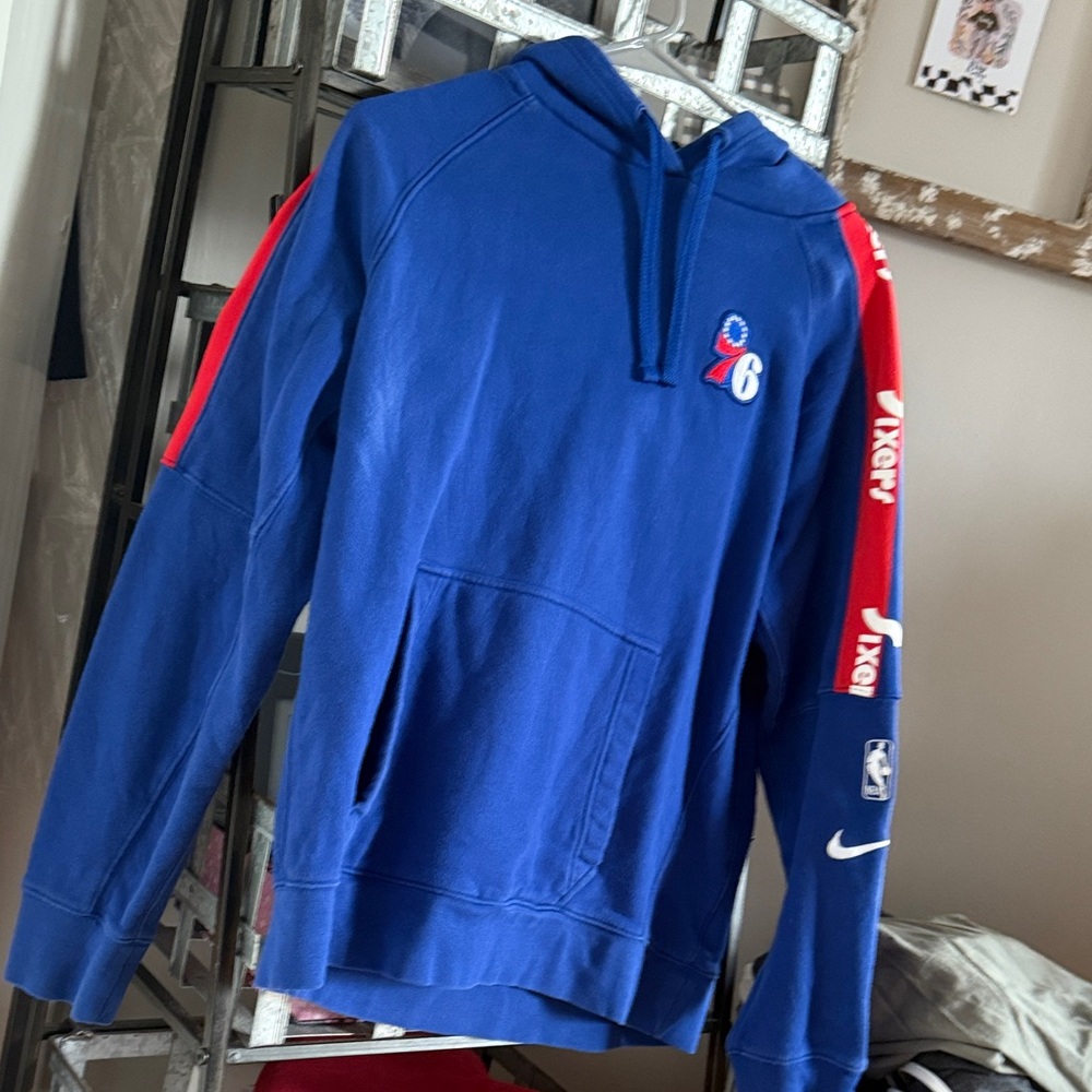 Nike Men's Sixers Hoodie (Medium)